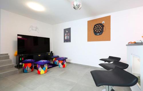 Loborika House | Lovely Home In Pula With Sauna