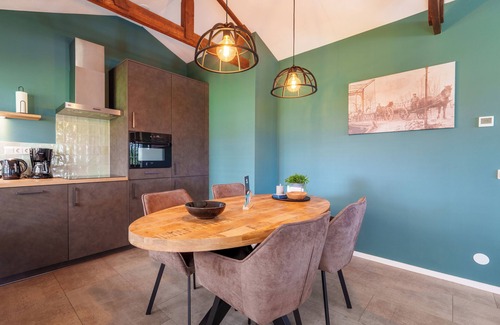 Hellendoorn House | Lovely new apartment with garden