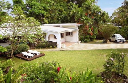 Sunset Crest Villa | Lovely villa-lush gardens. Easy 2 min walk to beach, pool, bars, dining, shops