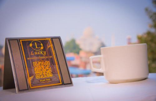 Taj Ganj House | Lucky Restaurant & Guest House Near Taj Mahal