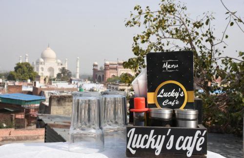 Taj Ganj House | Lucky Restaurant & Guest House Near Taj Mahal