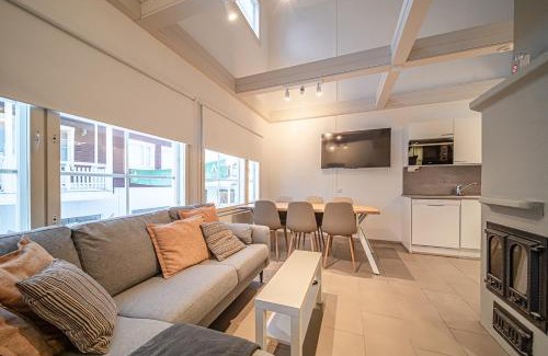 Sirkka Apartment | Lumina Chalet Ski-in Ski-out by Aavalevi