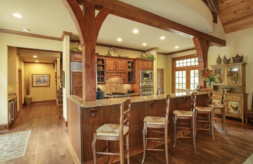 Big Canoe House | Lux Lake Front, 7Bd/7.5Ba, close to all amenities, well stocked, feels like home