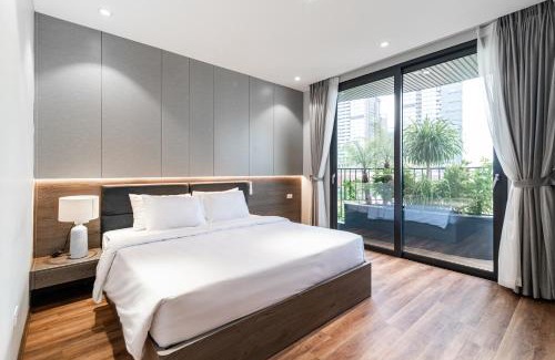 Quang An Apartment | Luxe Paradise Suites Hotel To Ngoc Van