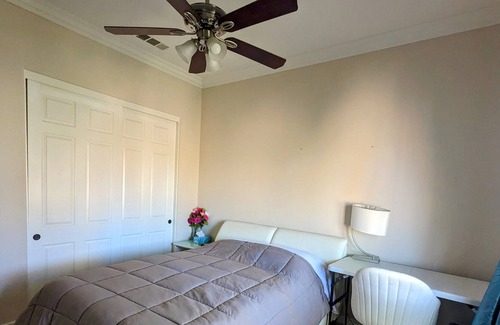 Alessandro Heights House | LuxHome Suite B, Luxurious getaway in Riverside's safest neighborhood