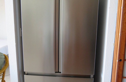 Mokuleia Condo | Luxurious 2-bedroom/2-bathroom oceanfront condo with pool, jacuzzi and parking