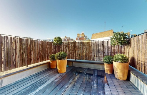Brompton & Hans Town House | Luxurious Apartment - Denyer Street