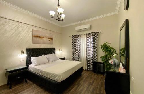 New Cairo Apartment | Luxurious New Cairo Villa Private Garden & Prime Location