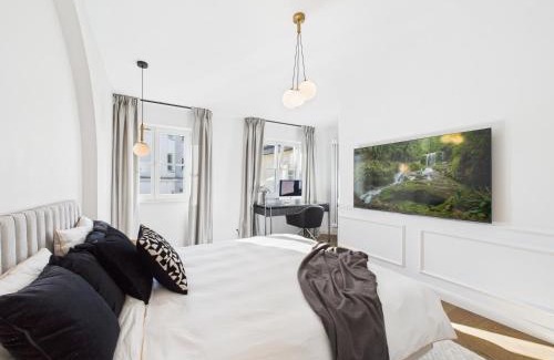 Srodmiescie Południowe Apartment | Luxury Penthouse in Center with Terrace & Direct Lift - The Piękna Residences