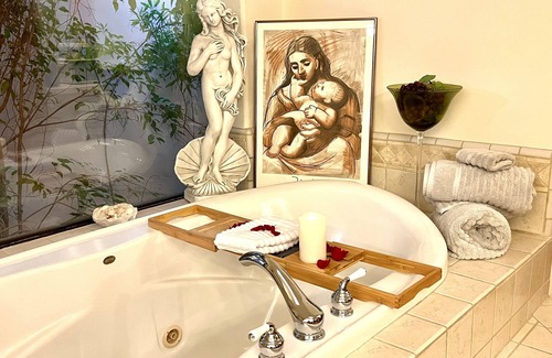 Scottsdale Foothills House | LUXURY RESORT FABULOUS SCOTTSDALE LOCATION! PRIVATE 1 ACRE OASIS ! ONE of a KIND