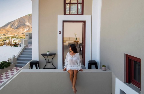 Exo Gonia Villa | Luxury Santorini Suite | Signature Suite | 1 Bedroom | Terrace with Stunning.