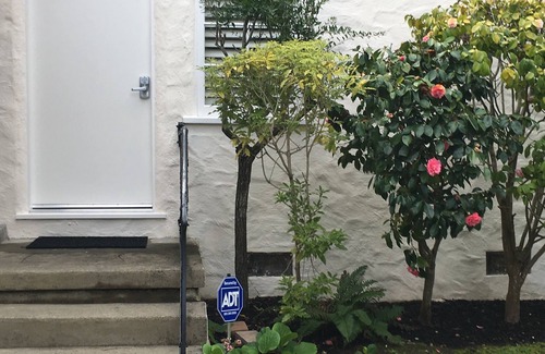 Burlingame Hills House | Luxury Suite minutes from SFO Airport -Self Check-IN