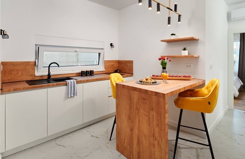 Dugi Rat House | Luxury villa with a swimming pool Mali Rat, Omiš (K-21548)