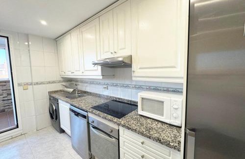 Torrejon de Ardoz Apartment | Madrid Luxe Oasis 4 Bedroom with Terrace & Pool
