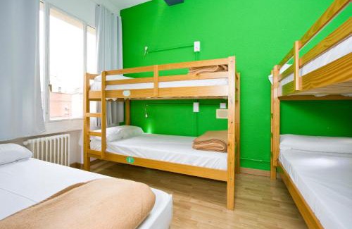 Sol Hostel | MadVibes Hostel Gran Vía
