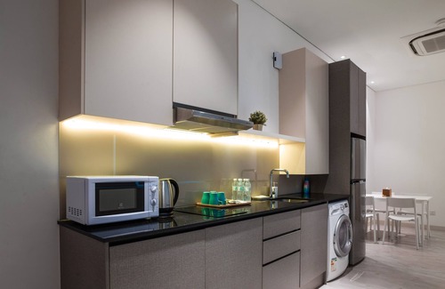 Downtown George Town Apartment | Magazine Vista Hotel Managed By The Ascott Limited