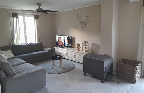 Payrignac House | Maison 8+1 Personnes Avec Piscine, au Calme Dans le Lot. Nombreuses Activités