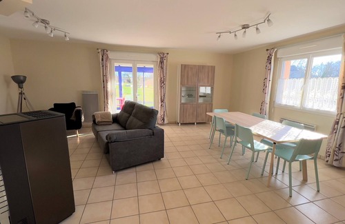 Rethel House | Maison Avec Véranda - Gîte de L'arbrisseau