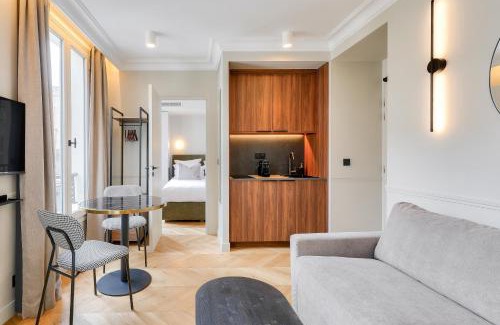 14th Arrondissement Apartment | Maison du Moulin Vert