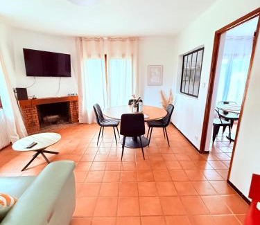 Cugnaux House | Maison familiale , piscine - Jardin - Toulouse