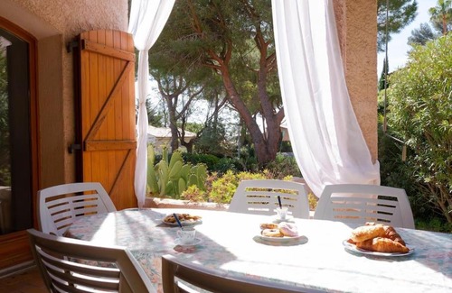 Hyeres Villa | Maison familiale sous les palmiers de Hyères