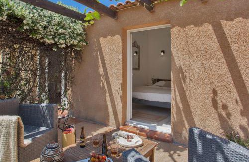 Calvi Villa | maison kiwi avec piscine chauffée terrasse jardin et bbq à Calvi