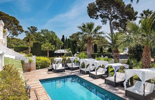 Boulouris-sur-Mer Apartment | Maison Mauresque - Superior Suite "Baudelaire