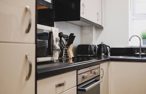 Boscombe Apartment | Manor Apartments