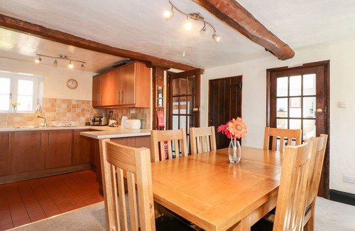 North Luffenham House | Manor View