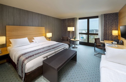 Unterrath Hotel | Maritim Hotel Düsseldorf
