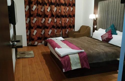 New Manali House | Mata Kripaa Hotel