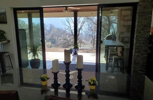 Three Rivers House | Matanah Meadows Farm, Great for 2 Families, Sequoia National Park and Working Farm