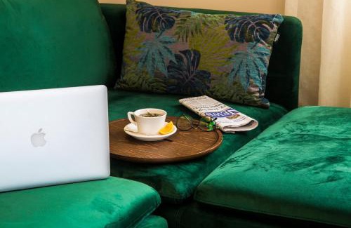 Akcay Hotel | Maxuite Hotel in Home