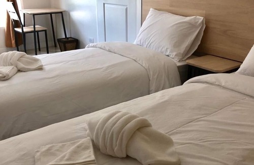 Kaeng Khoi Hotel | Me and Tree Villa