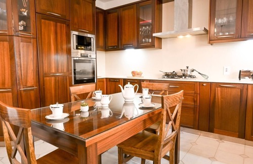 Qawra Villa | Mediterranean Villa Fabulous 5-bedroom villa in St. Paul's Bay Malta