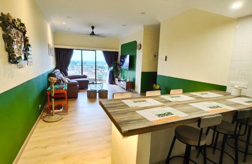 Klebang Kechil Apartment | Melaka GX Homestay Resort Pool View P0804 with Netflix, TVBox and Games