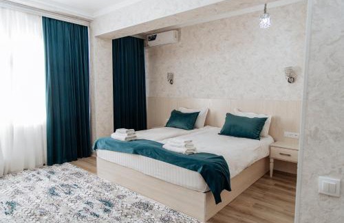 Bukhara Province Hotel | Mercuri Meridian