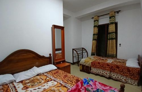 Hawa Eliya House | Midnight Oasis