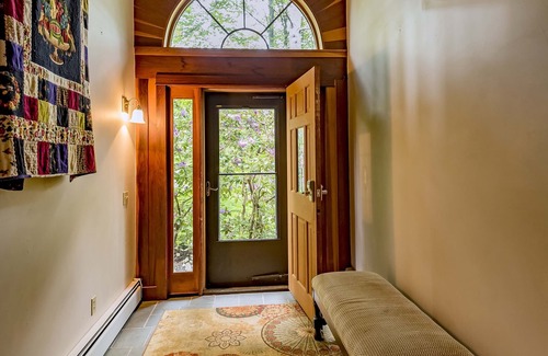 Coudersport House | Miller's Mountain Retreat - Potter County Vacation Home