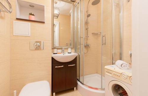 Old Town Apartment | Miodowa Apartment Krasiński Garden