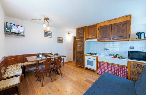 Sauze d'Oulx Apartment | Miramonti 21 Ski In - Ski Out