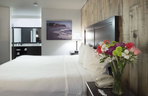 Westside Santa Cruz Hotel | Mission Inn