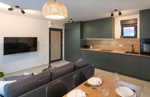 Zagreb Apartment | Modern City Residences - Free Private Parking