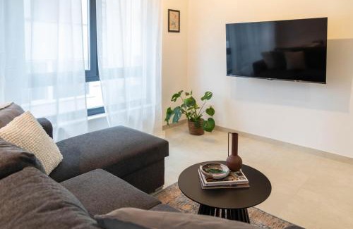 Zagreb Apartment | Modern City Residences - Free Private Parking