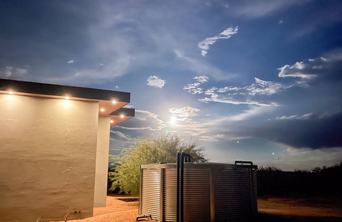 Saint David House | Modern Desert Home on 40 Acres, Newly Built & Close to Many Attractions