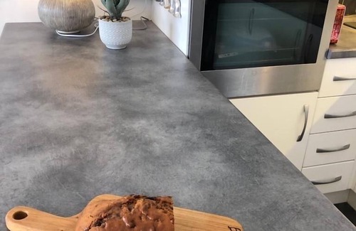 Borth-y-Gest House | Modern home with spectacular sea/estuary and mountain views