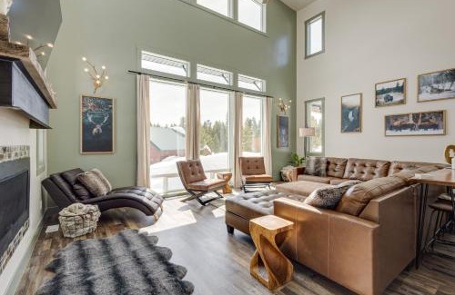 Island Park House | Modern Island Park Cabin about 23 Mi to Yellowstone!