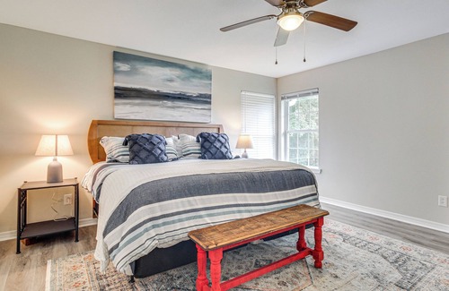 Gulf Hills House | Modern Ocean Springs Home w/2 Patios & Gas Grill