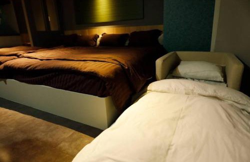 Minami Apartment | MolinHotels102-札幌市定山渓天然温泉に紅葉シーズン到来-W-beds2&S-beds3