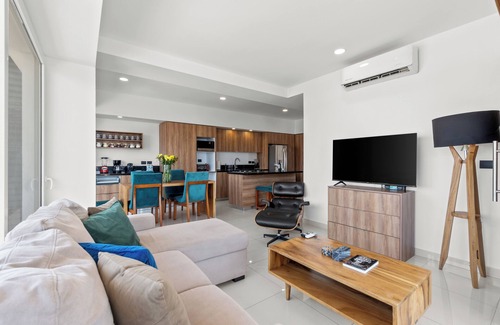Downtown Puerto Vallarta Apartment | MONYXBNB HOTEL